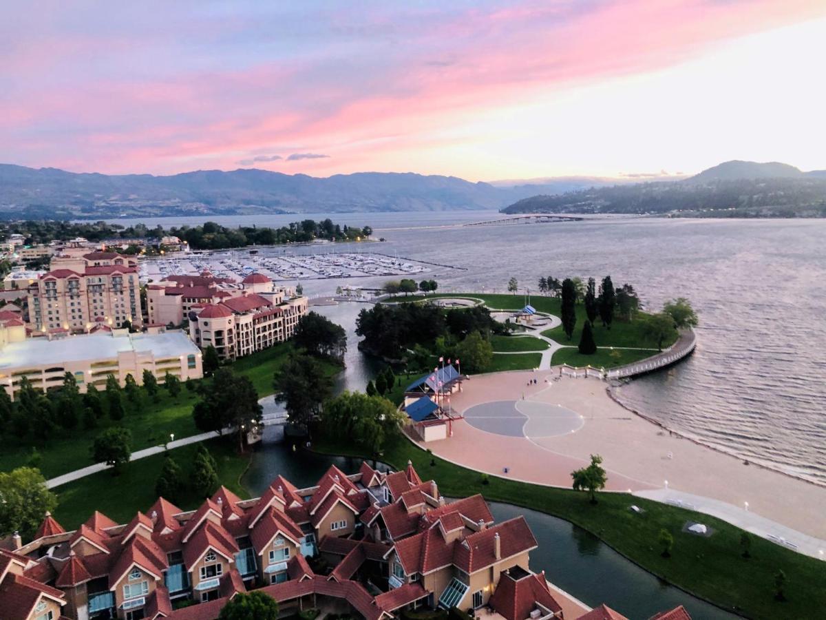 Sunset Waterfront Resort By Discover Kelowna Resort Accommodations Εξωτερικό φωτογραφία